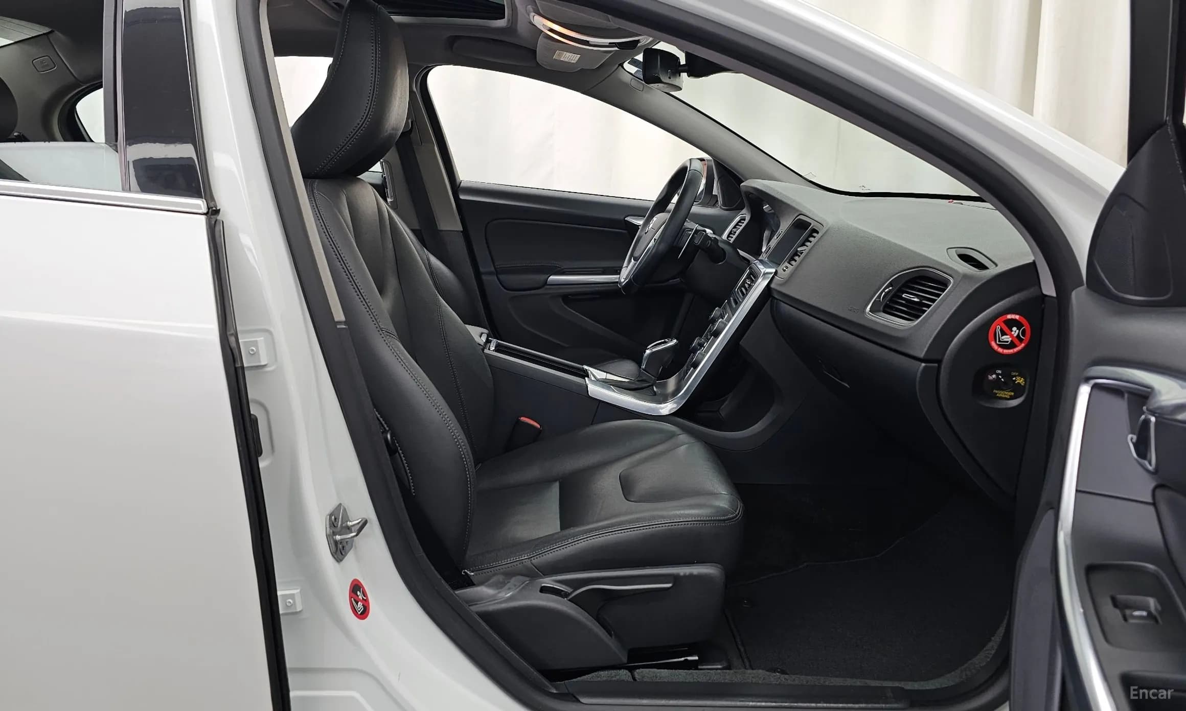 S60