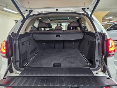 X5 (F15)
