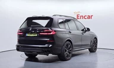 X7 (G07)
