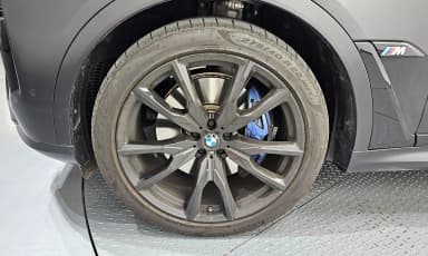 X7 (G07)