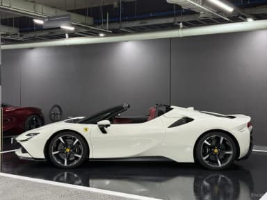 SF90 Spyder