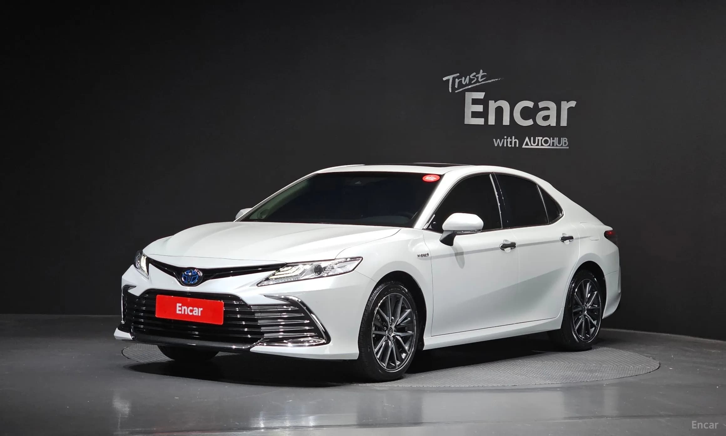 Camry (XV70)