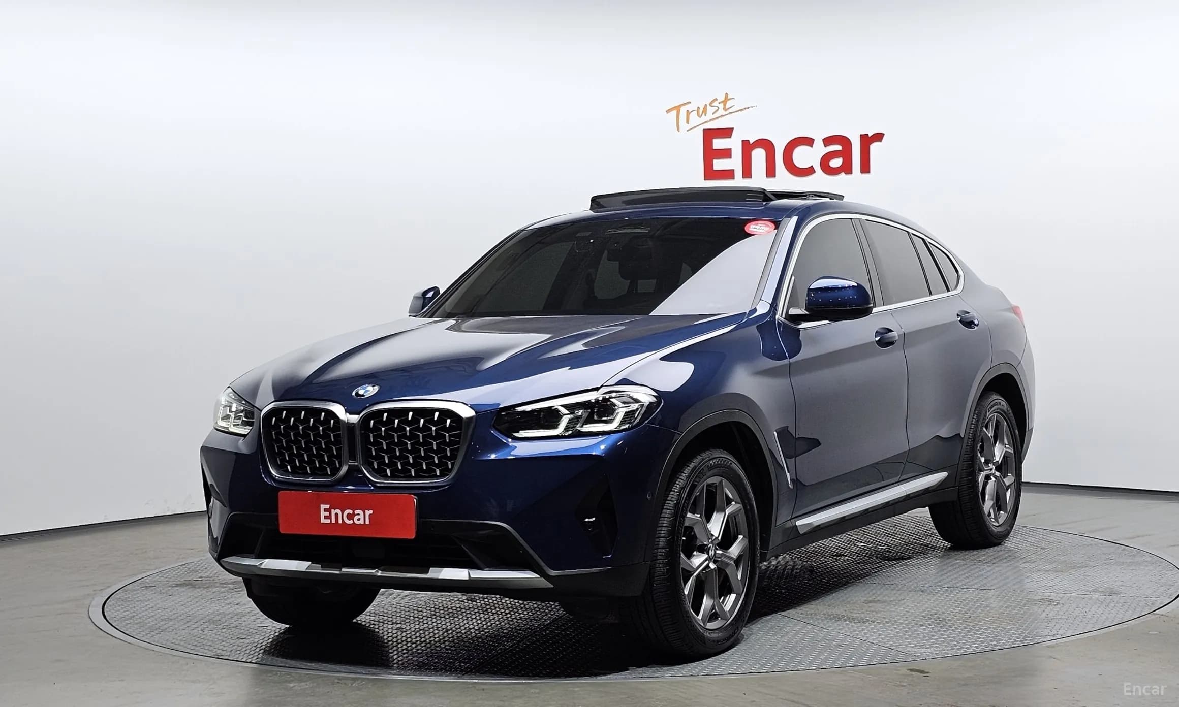 X4 (G02)