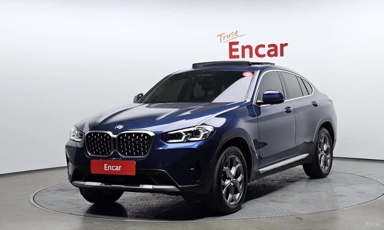 X4 (G02)