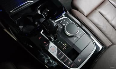X4 (G02)