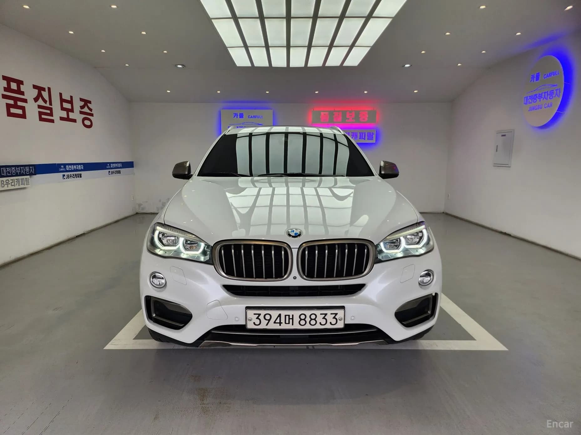 X6 (F16)