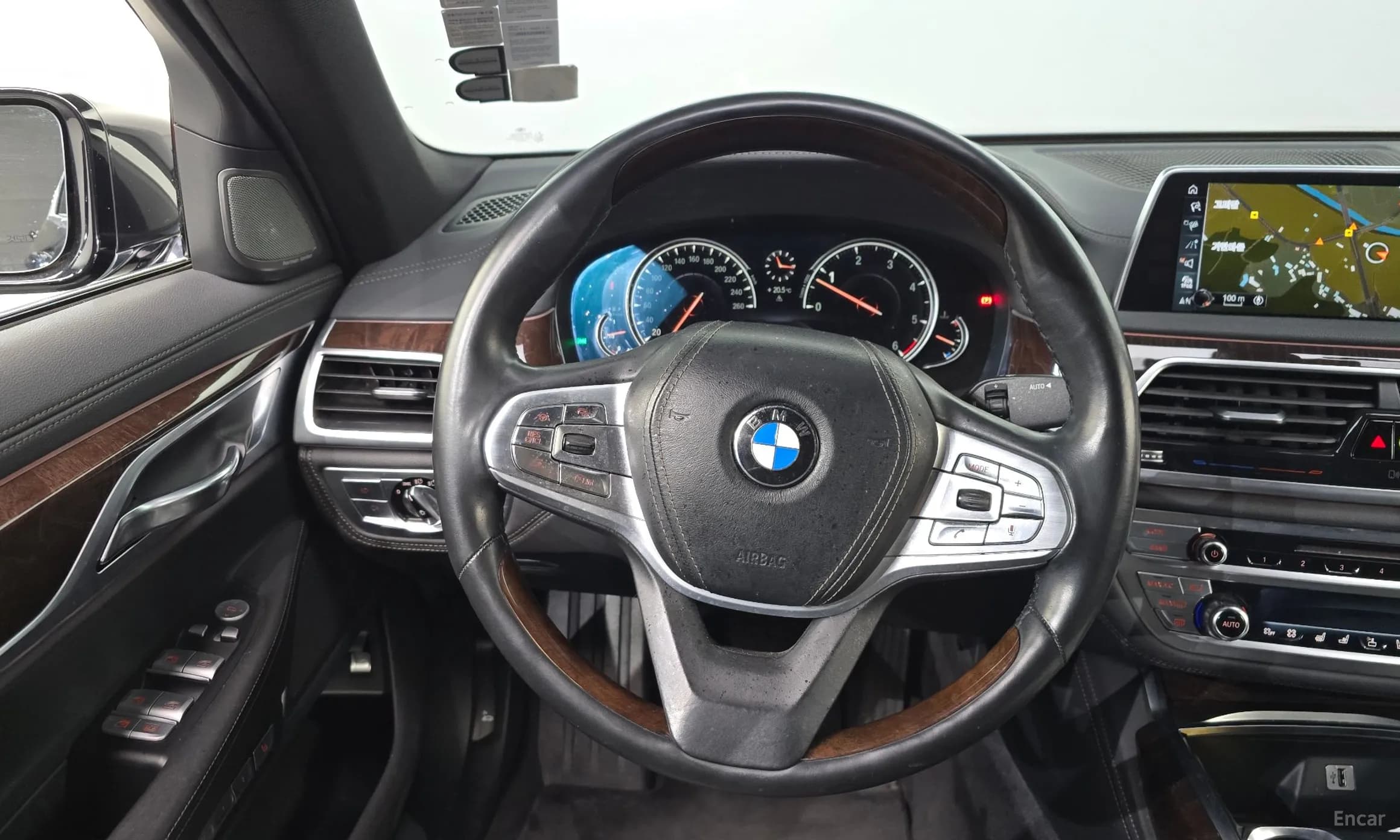 7 Series (G11)