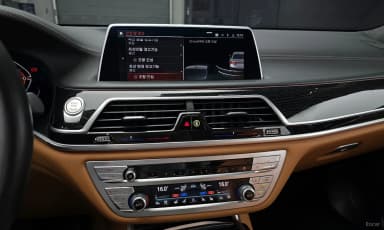 7 Series (G11)
