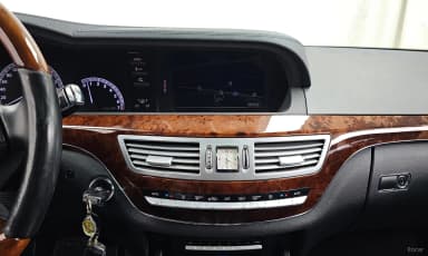 S-Class W221