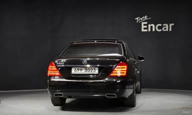 S-Class W221
