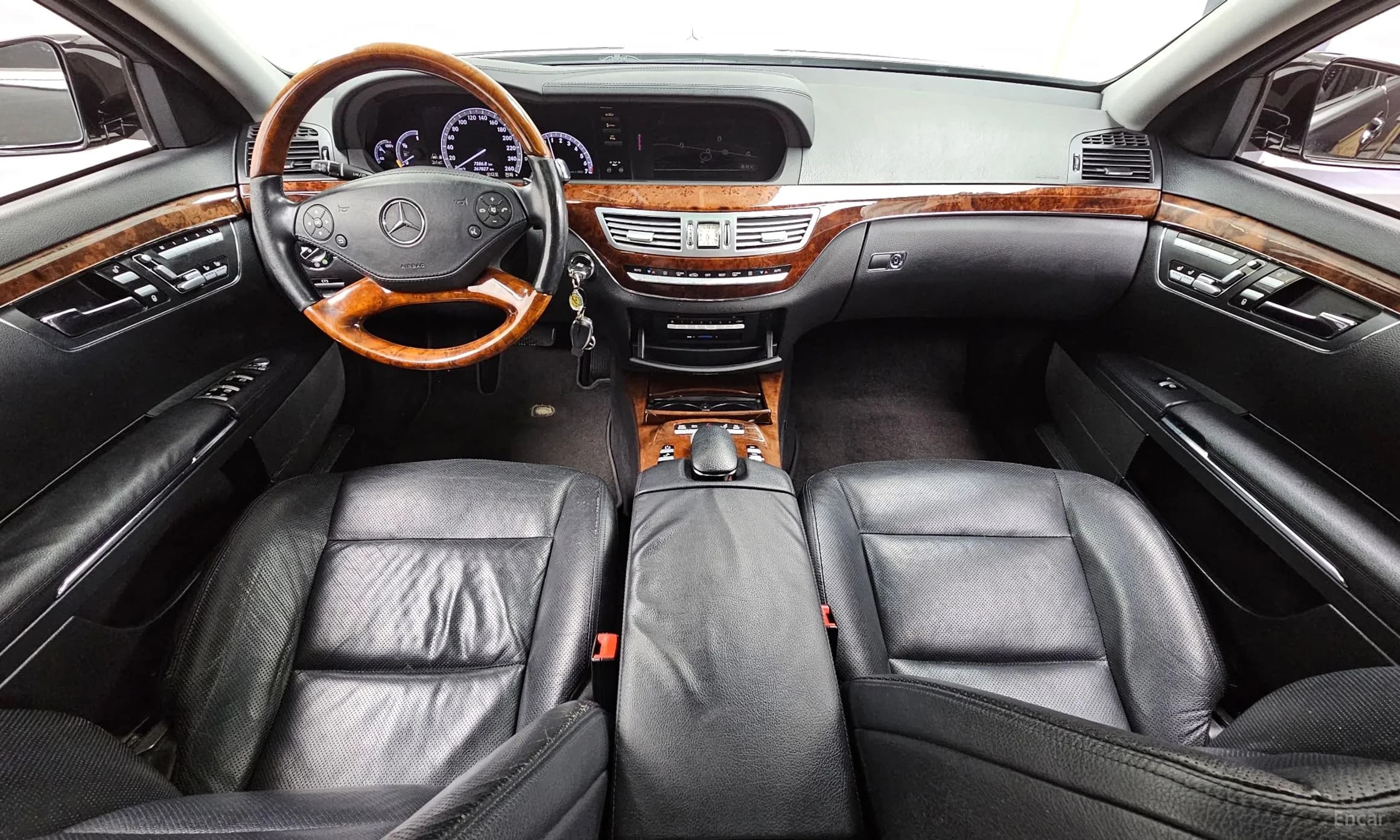 S-Class W221