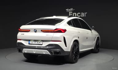 X6 (G06)