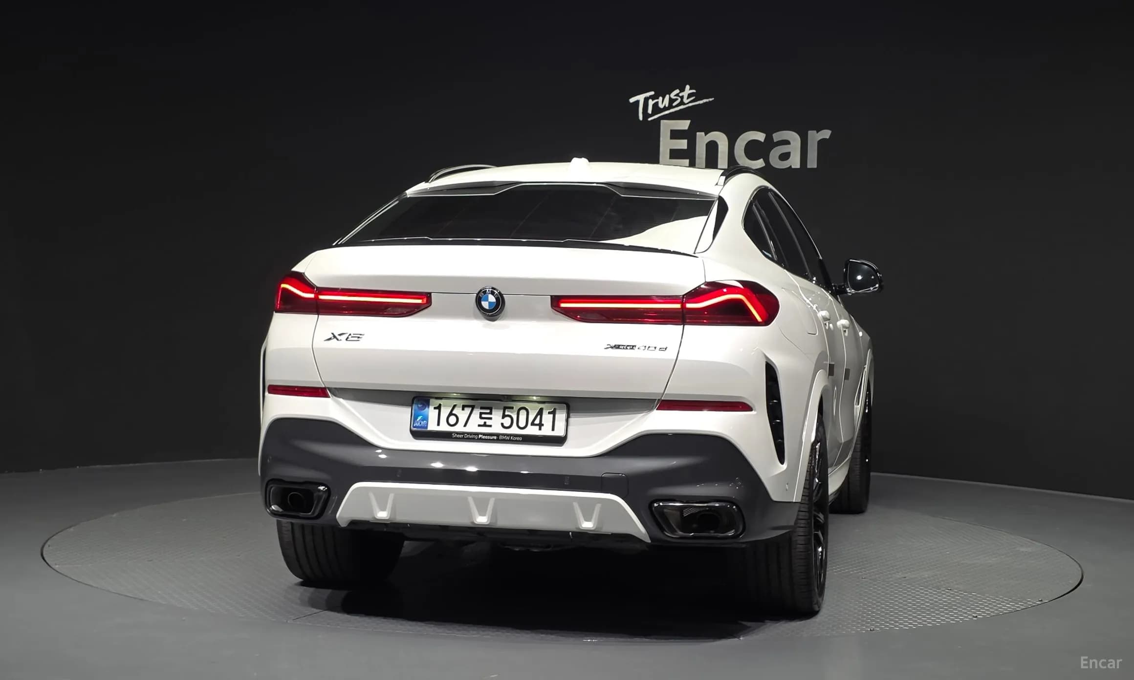 X6 (G06)