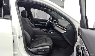 5 Series (G60)