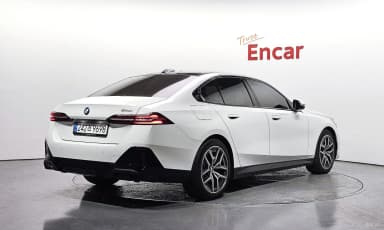 5 Series (G60)