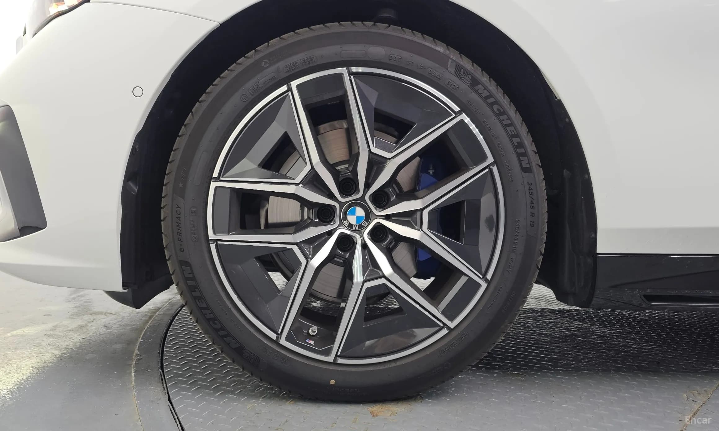 5 Series (G60)