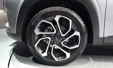 Trax Crossover