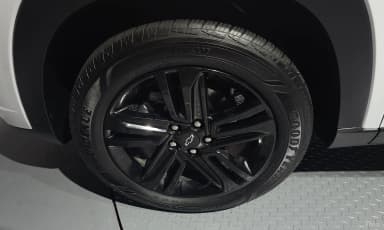 Trax Crossover