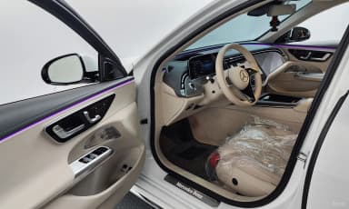 E-Class W214
