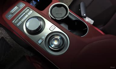 GV70
