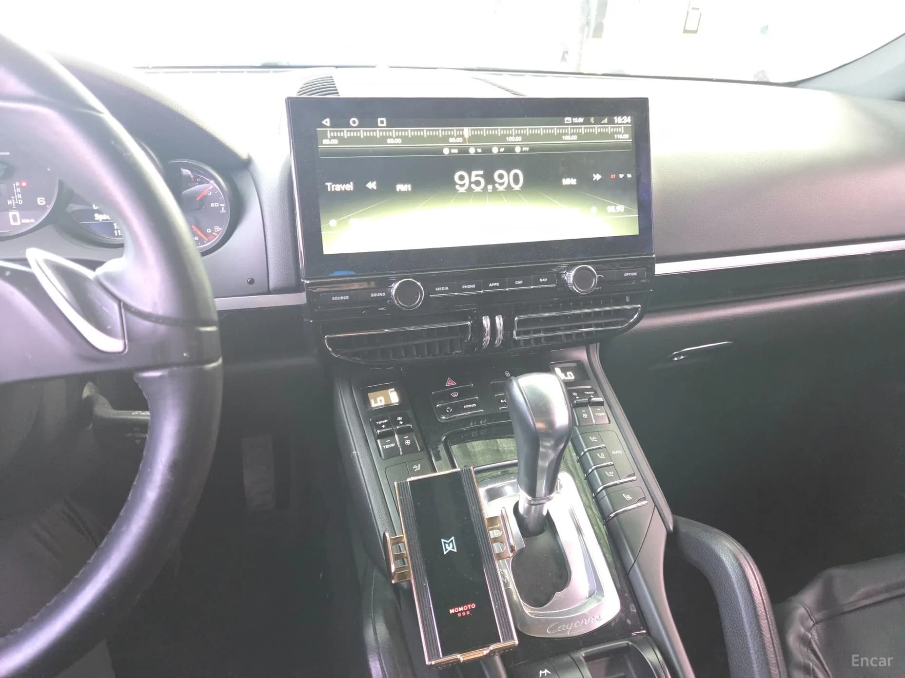 New Cayenne