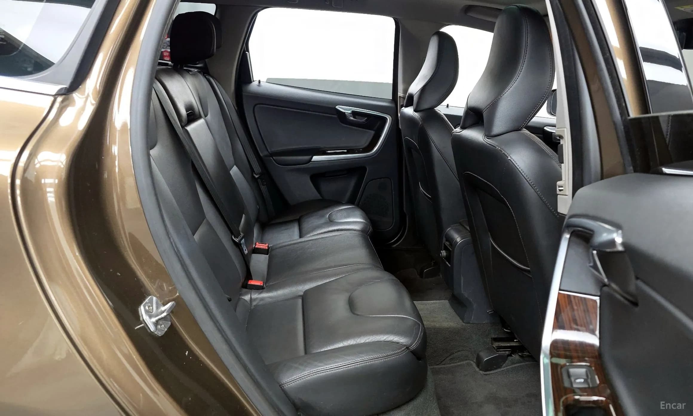 XC60