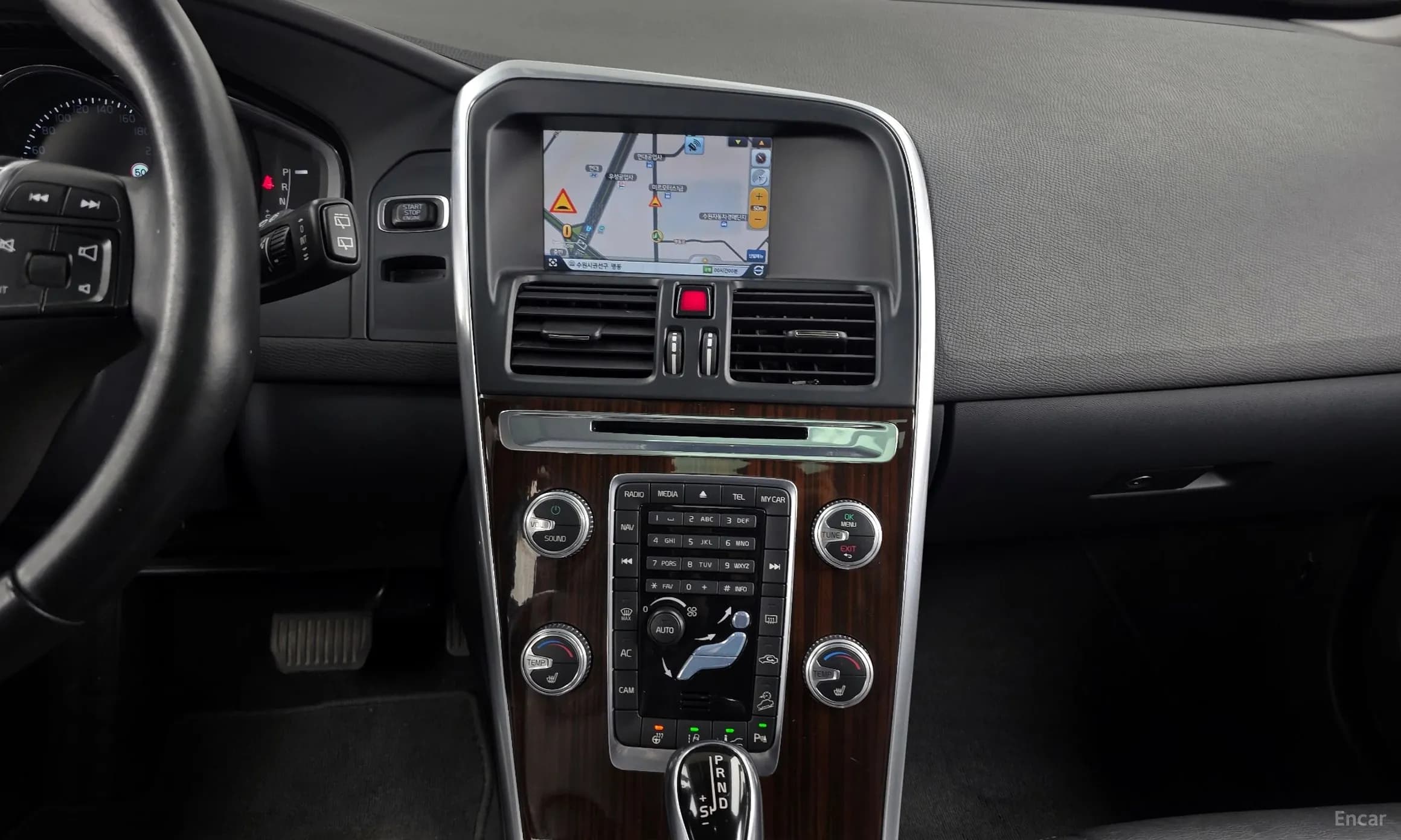 XC60