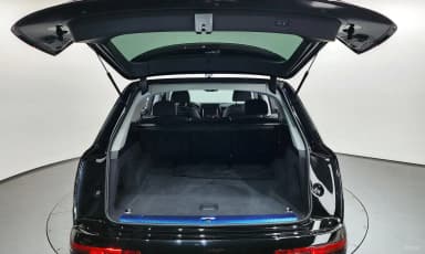 Q7 (4M)