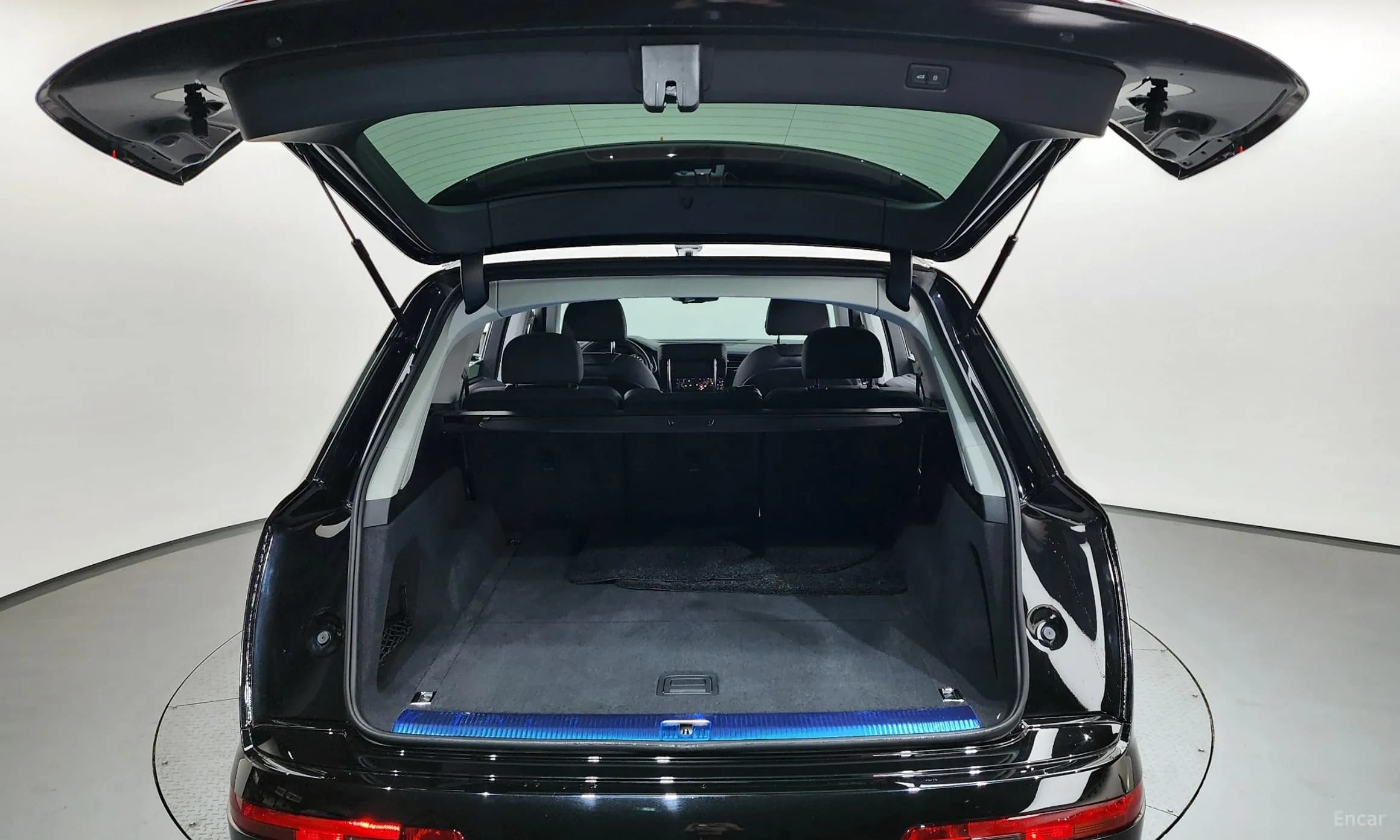 Q7 (4M)