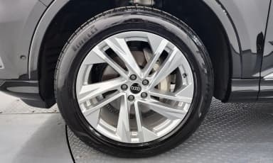 Q7 (4M)