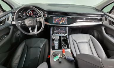 Q7 (4M)