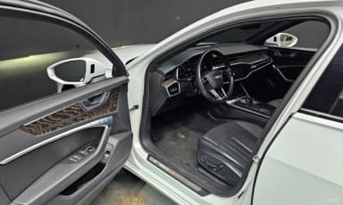 A6 (C8)