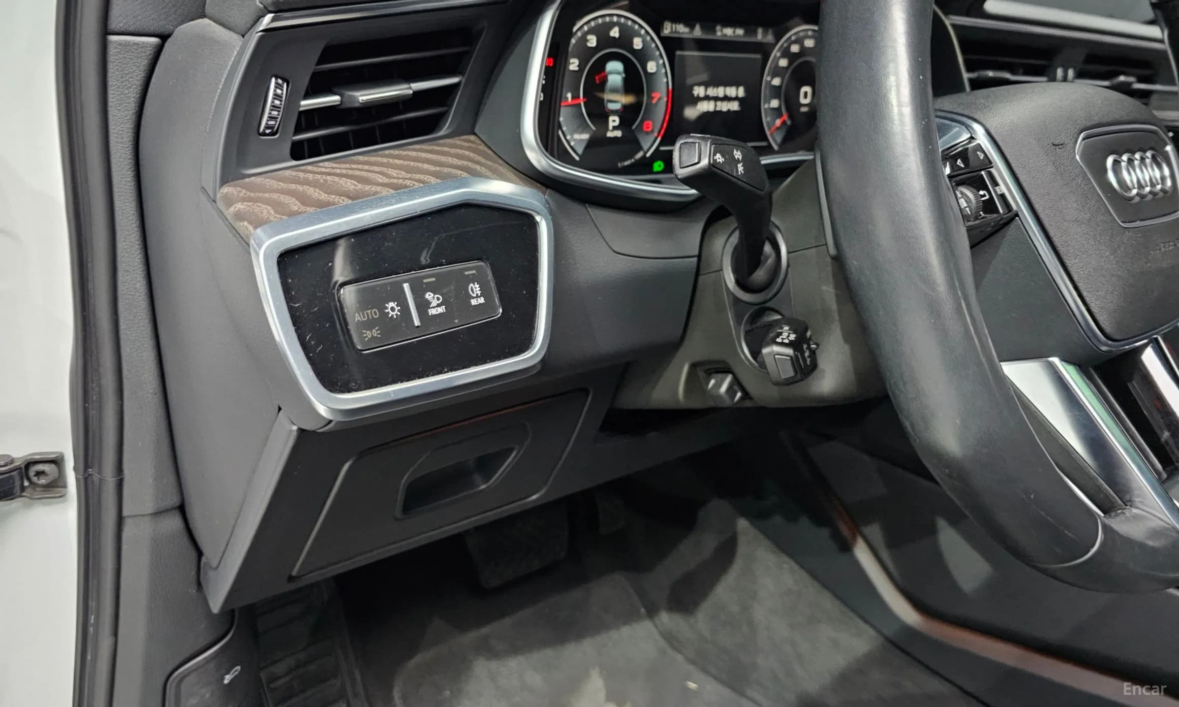 A6 (C8)