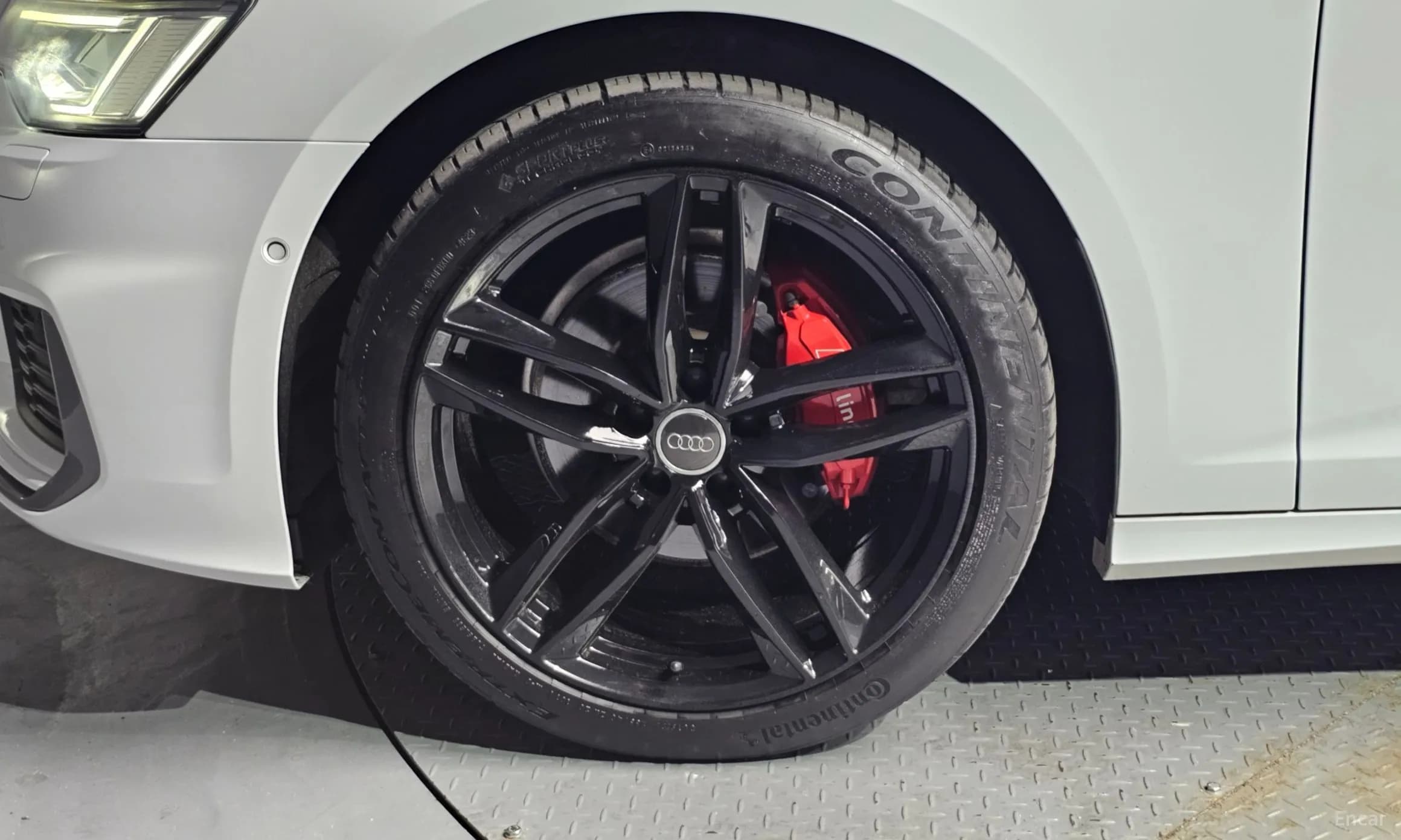 A6 (C8)