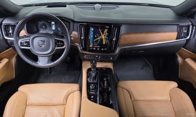 S90