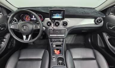 GLA-Class X156