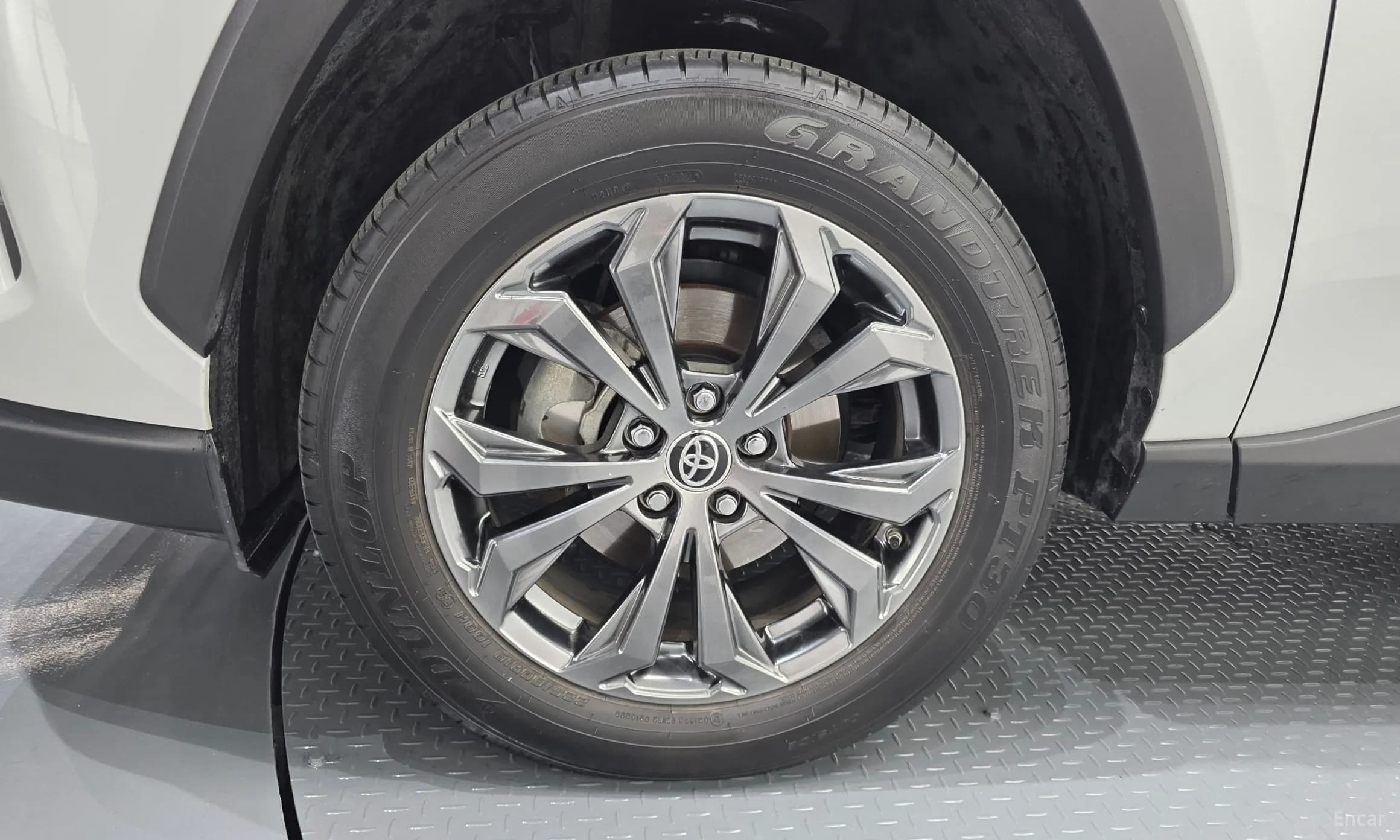 RAV4 5th Generation