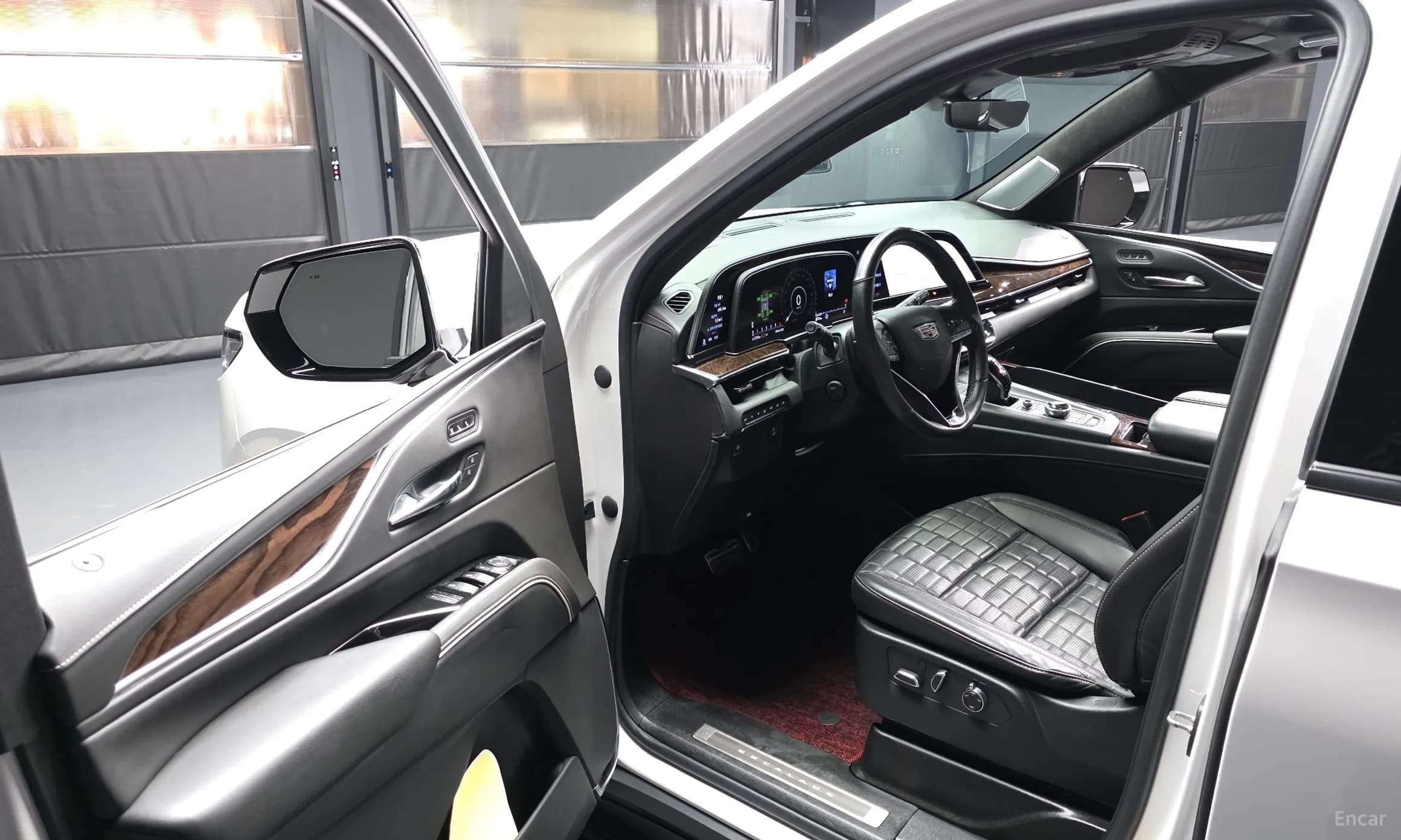 Escalade 5th Generation