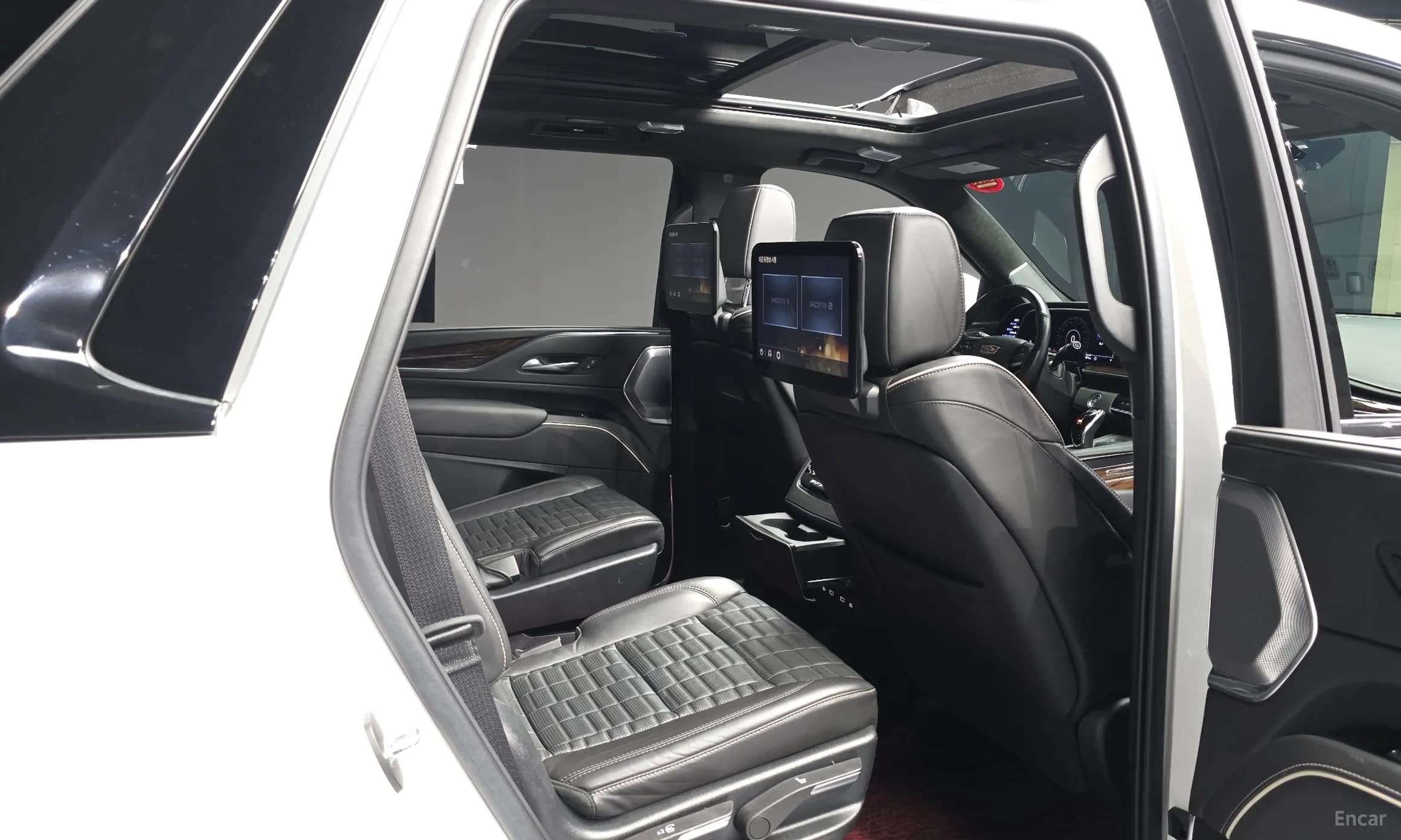 Escalade 5th Generation