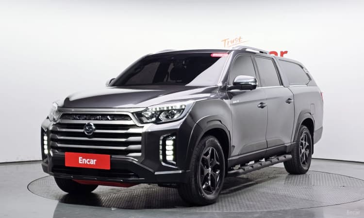 Rexton Sports Khan