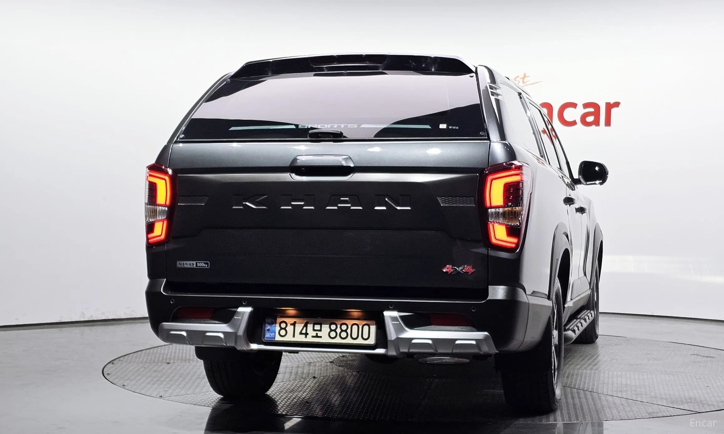 Rexton Sports Khan