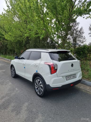 Berry New Tivoli