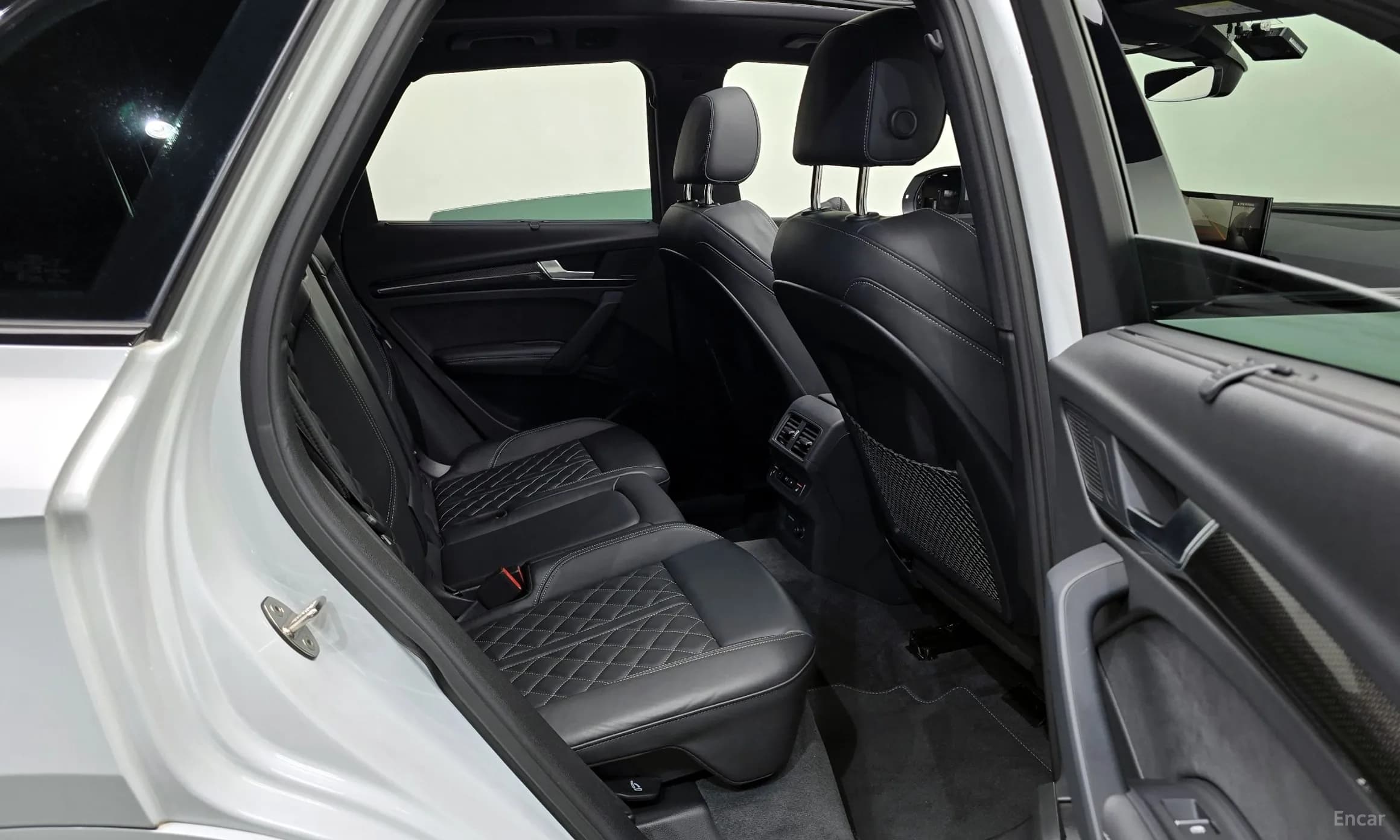 SQ5 (FY)
