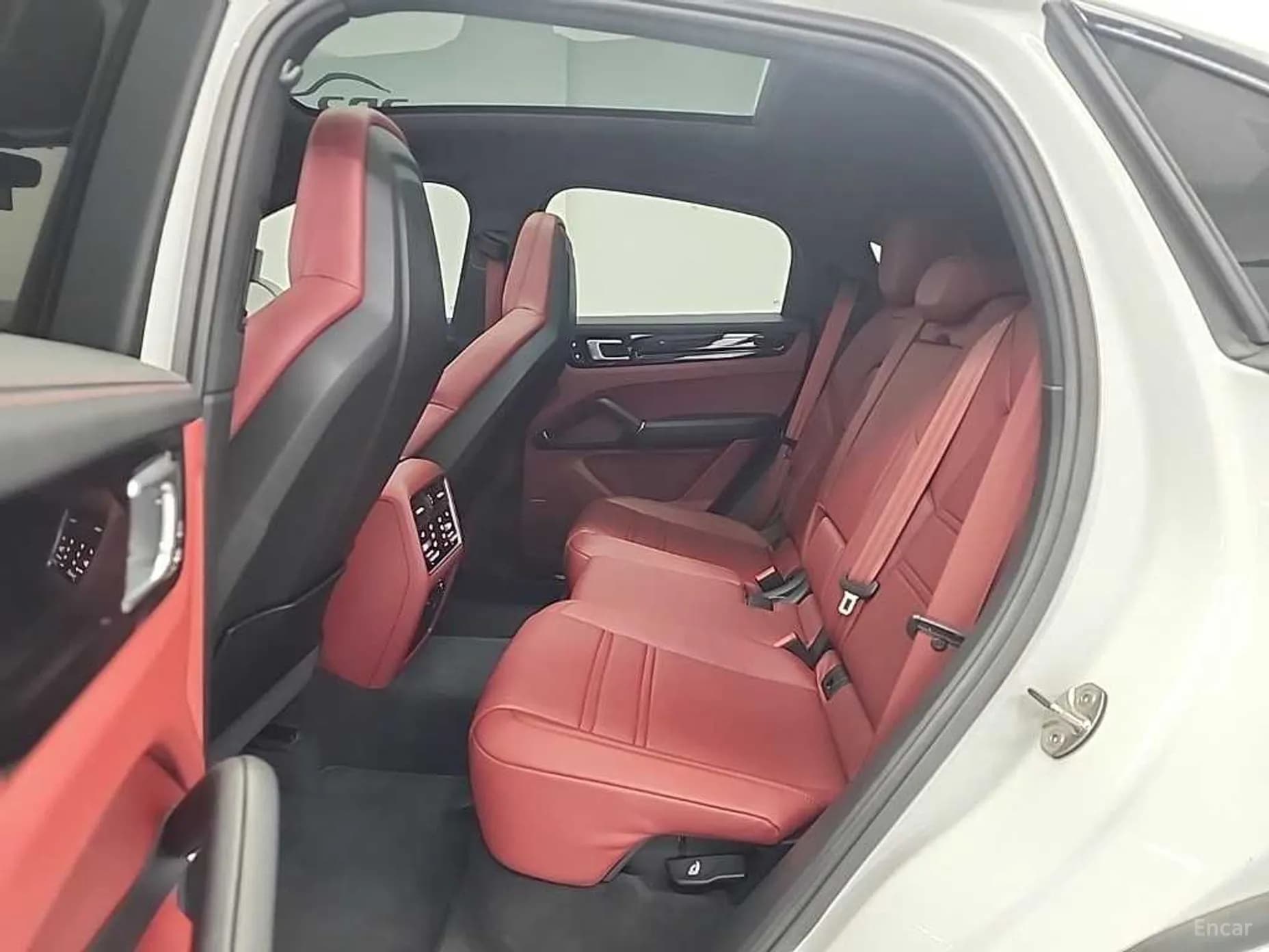 Cayenne (PO536)