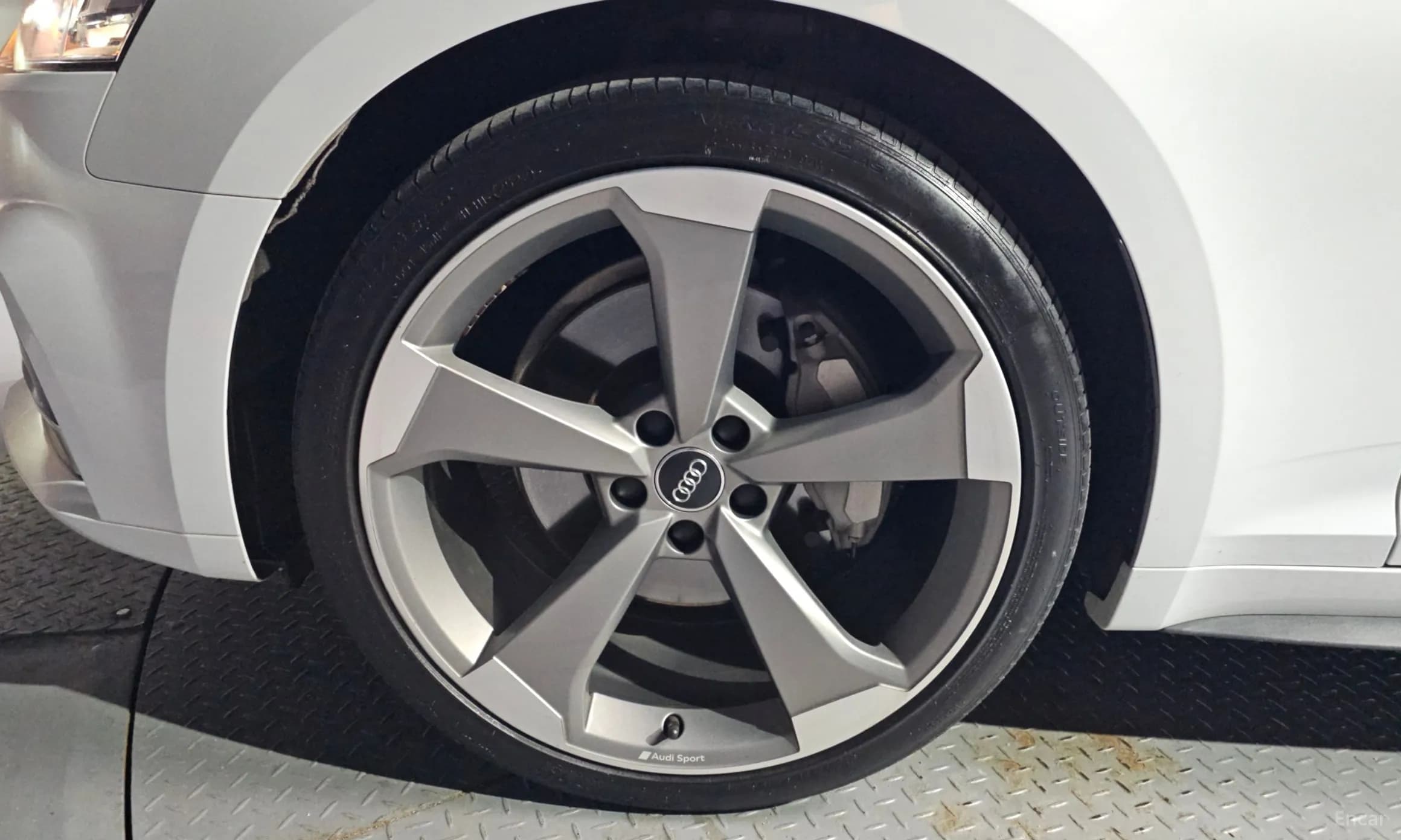 A5 (F5)