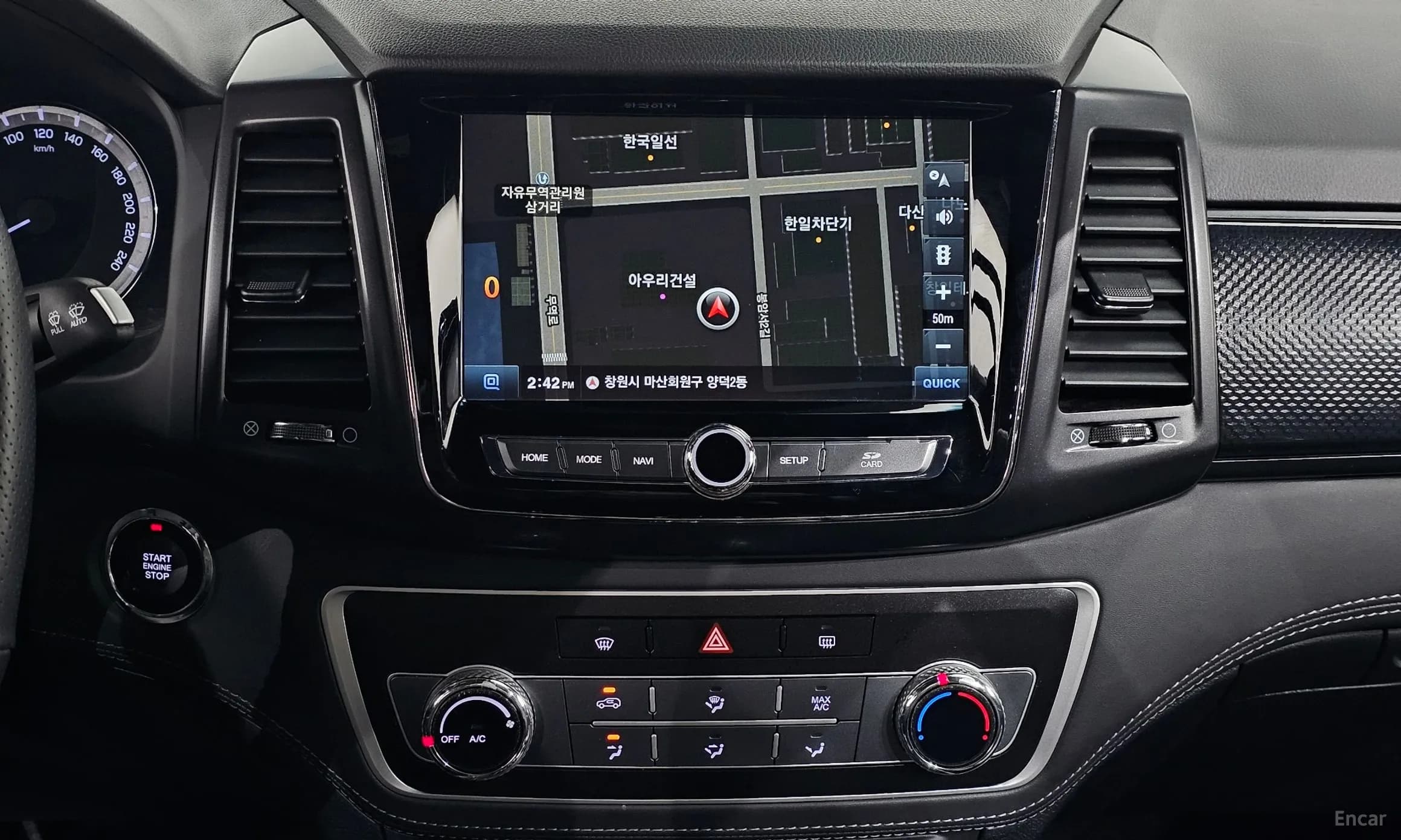 Rexton Sports Khan
