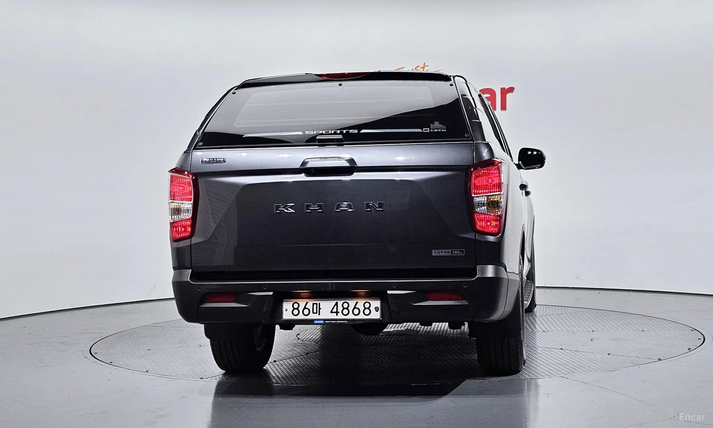 Rexton Sports Khan
