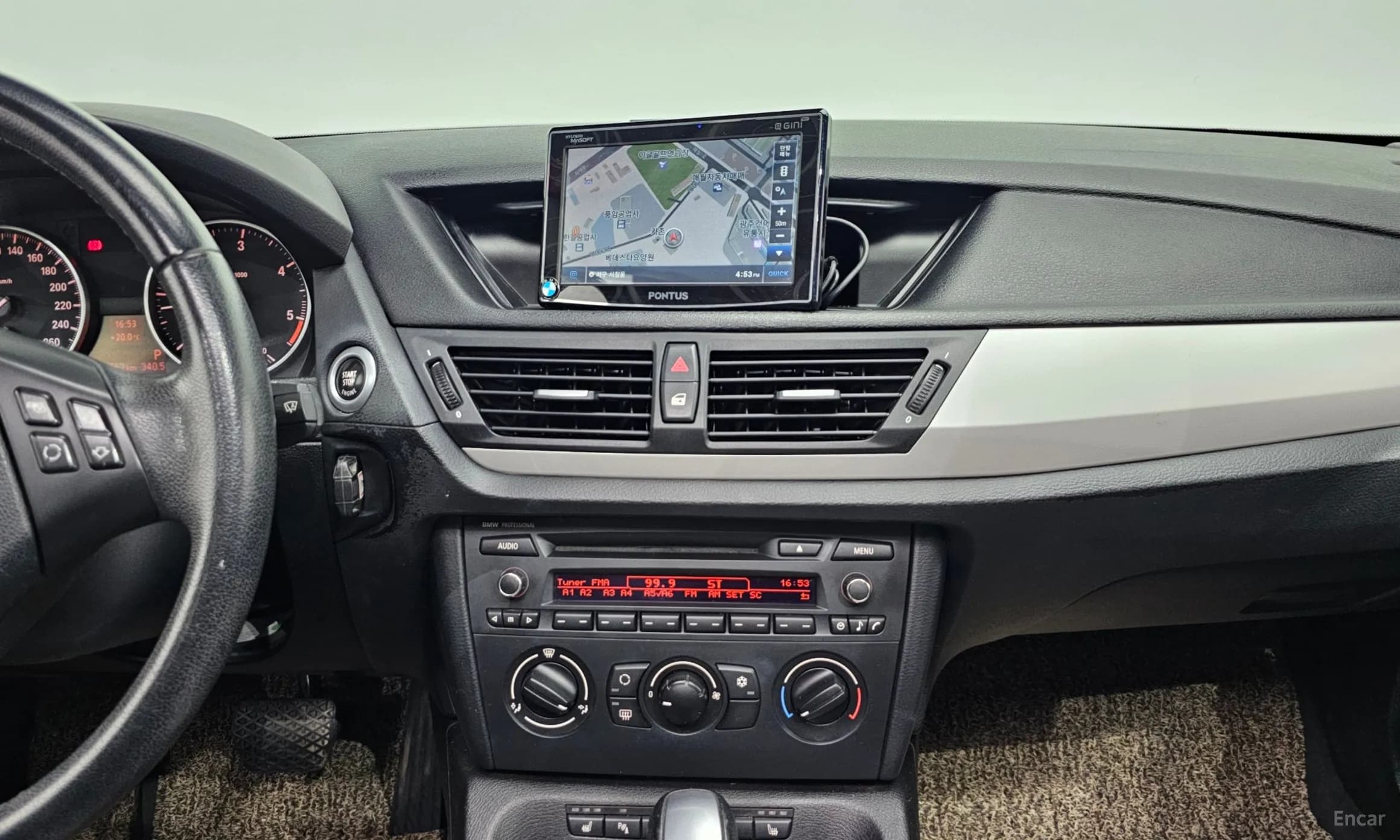 X1 (E84)