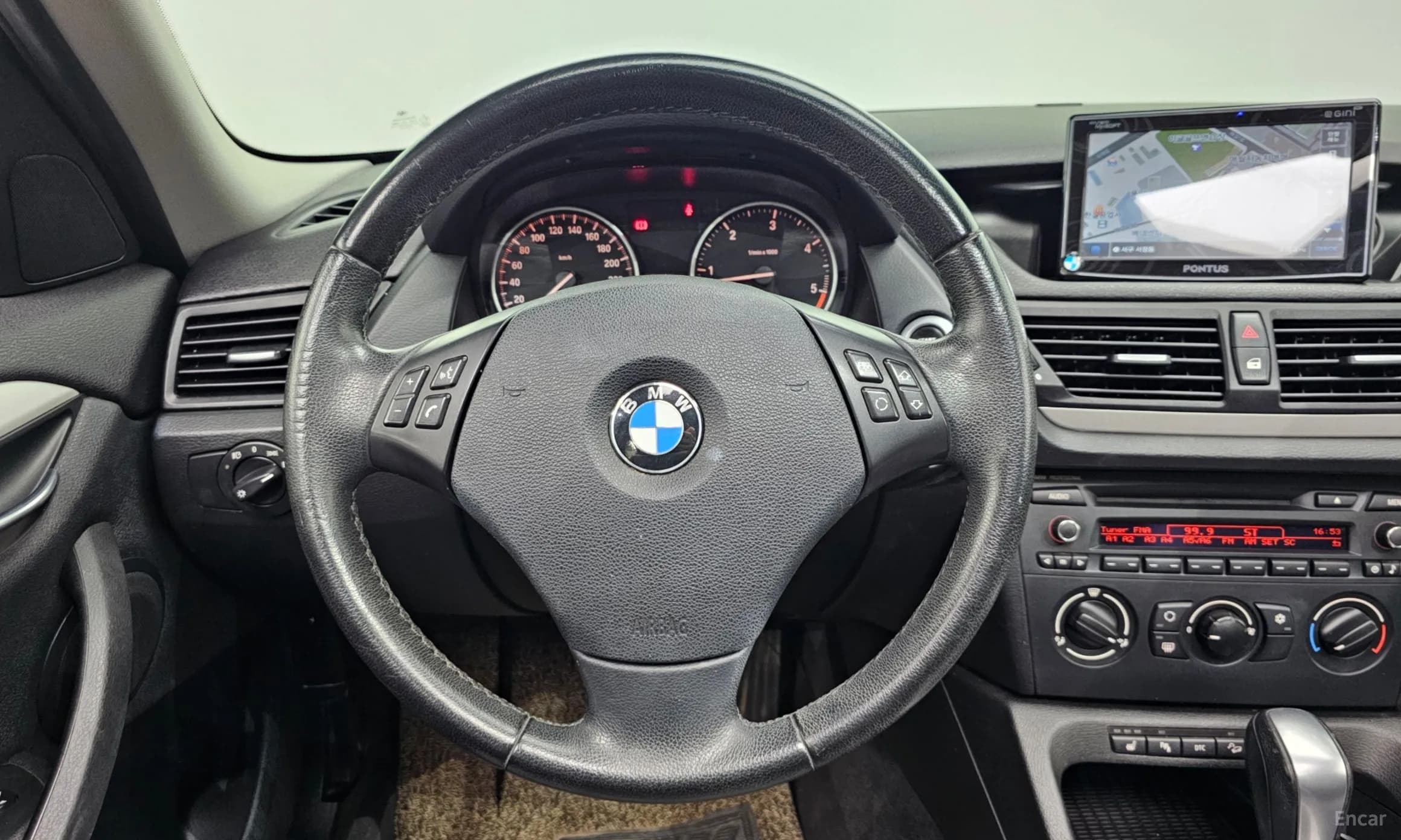 X1 (E84)