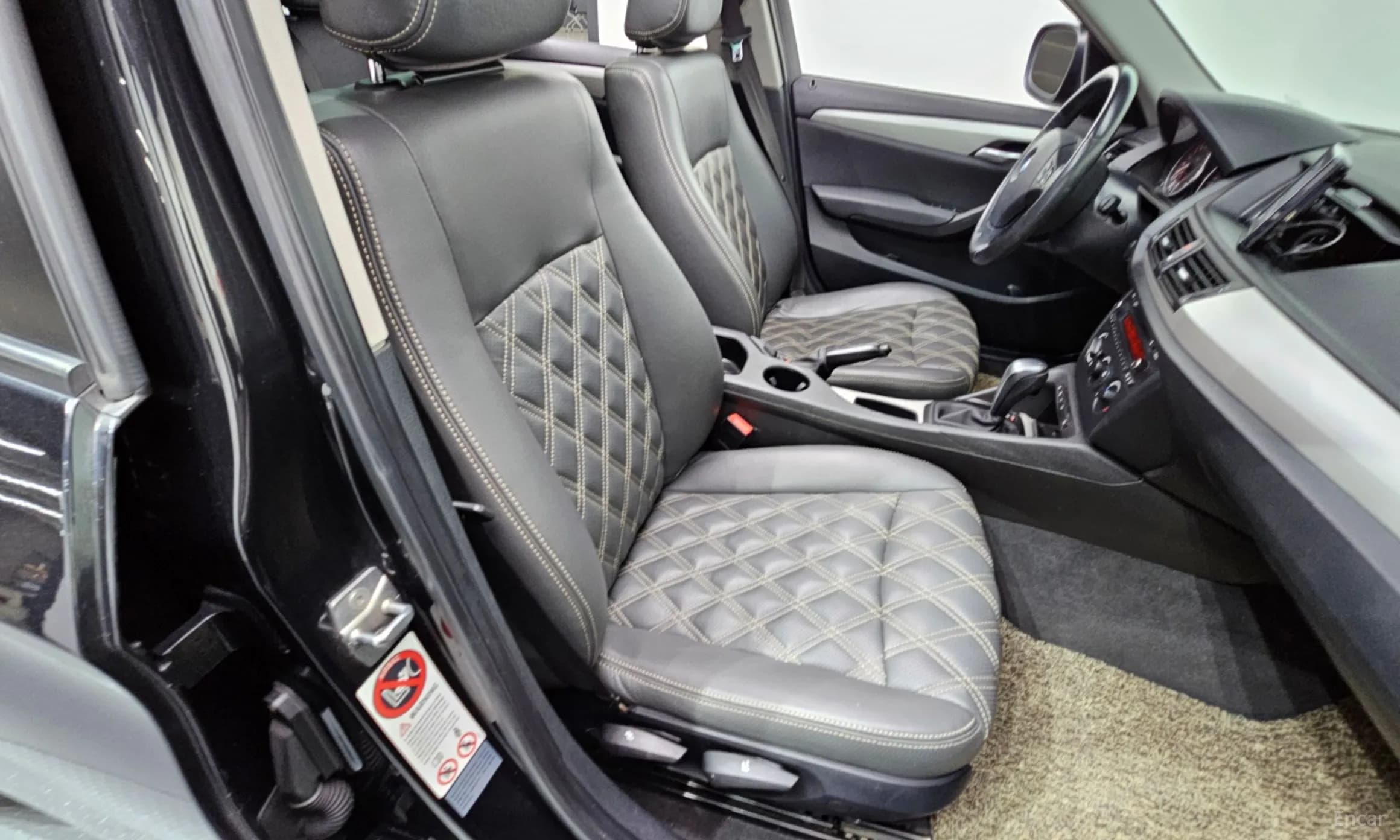 X1 (E84)
